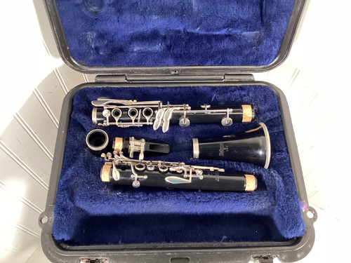Vist Large View of Product Image Which is Used Selmer CL 300 Resonite Clarinet