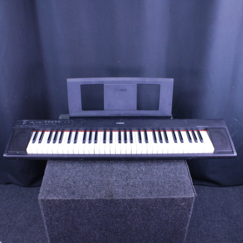 Vist Large View of Product Image Which is Used Yamaha PIAGGIERO NP-12 KEYBOARD 61-Key Keyboard 61-Key