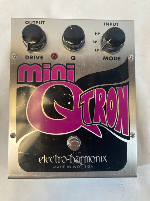 Vist Large View of Product Image Which is Used Electro Harmonix Mini QTron  Effect Pedal