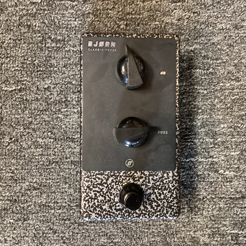 Vist Large View of Product Image Which is Used FJORD FUZZ BJORN CLASSIC FUZZ Fuzz Pedal