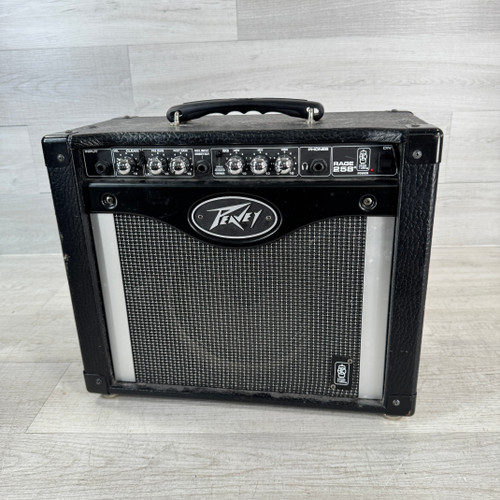 Vist Large View of Product Image Which is Used Peavey RAGE 258 - 1 x 8-inch 25-watt Guitar Combo Amplifier
