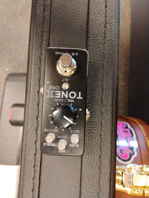 Vist Large View of Product Image Which is Used TONEX ONE AMP SIM Guitar Effects Pedal