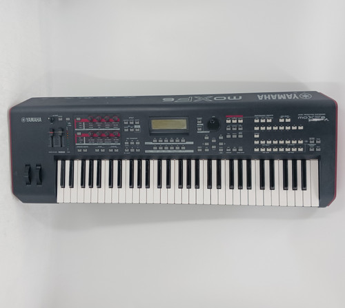 Vist Large View of Product Image Which is Used Yamaha MOXF6 W/BAG 61-Key Synthesizer 61-Key