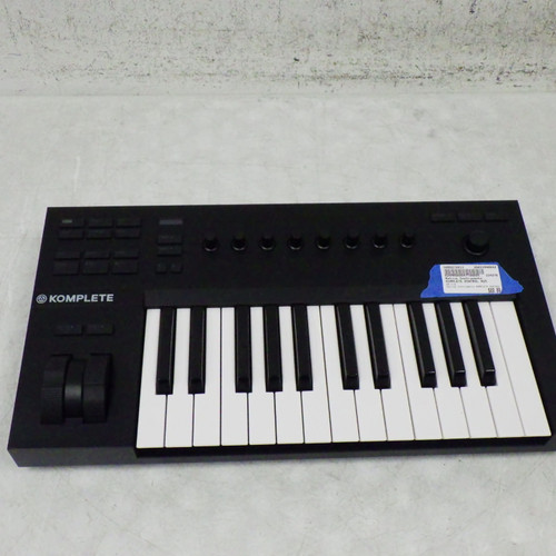 Vist Large View of Product Image Which is Used Native Instruments KOMPLETE KONTROL A25 25-Key Keyboard 25-Key