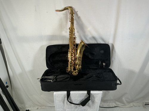 Vist Large View of Product Image Which is Used Giardinelli GTS10 Tenor Saxophone