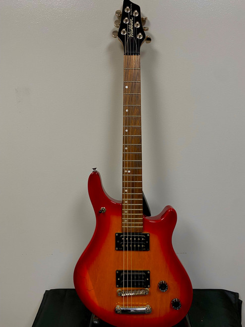 Vist Large View of Product Image Which is Used Washburn MAVERICK BT-2/CS Offset Double Cutaway Electric Guitar Cherry Sunburst 6-String