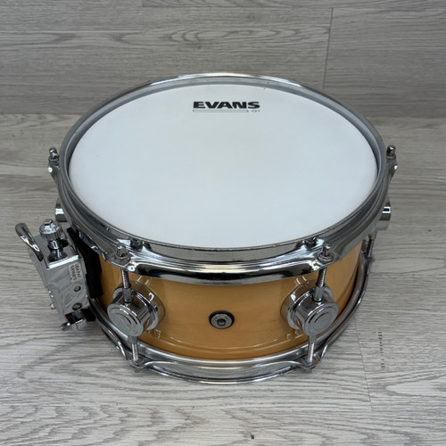 Vist Large View of Product Image Which is Used DW Snare Wooden Natural 10x4.5"