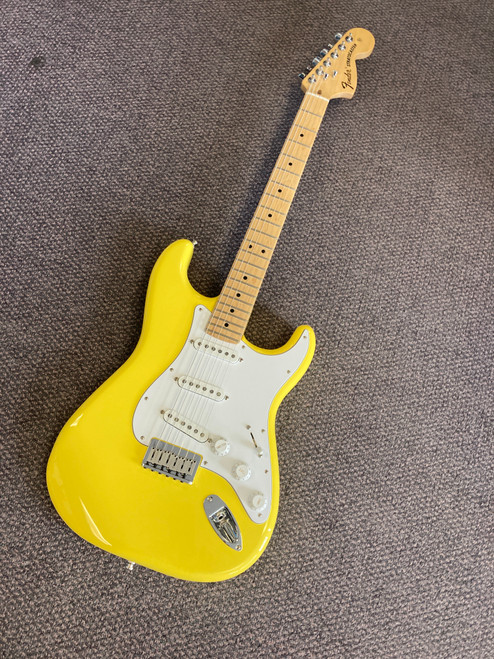 Vist Large View of Product Image Which is Used Fender 2018 MOD SHOP S Type Electric Guitar Yellow 6-String