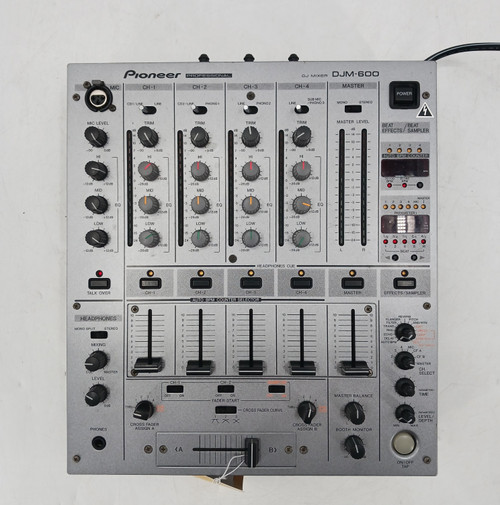 Vist Large View of Product Image Which is Used Pioneer DJM-600 DJ Mixer