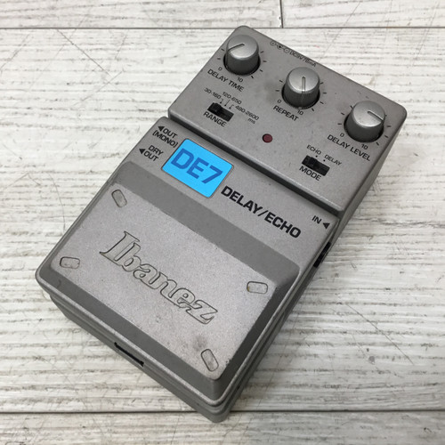 Vist Large View of Product Image Which is Used Ibanez DE7 Delay/Echo Pedal