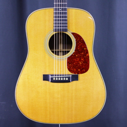 Vist Large View of Product Image Which is Used Martin HD-28V 2005 ACOUSTIC GUITAR Solid Top Acoustic Guitar Natural