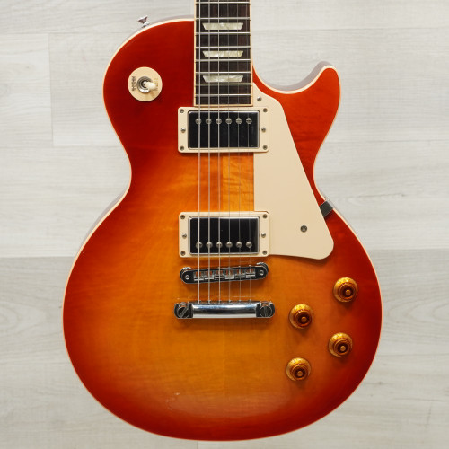 Vist Large View of Product Image Which is Used Gibson Les Paul Standard Electric Guitar Cherry Sunburst