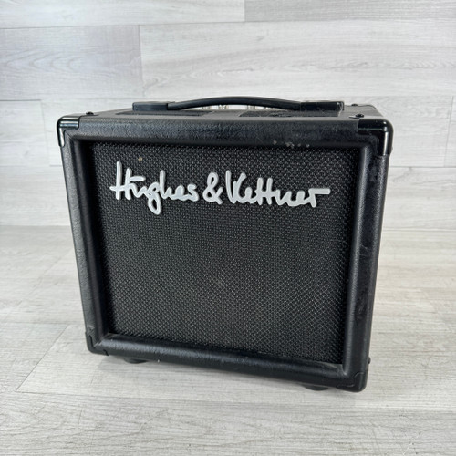 Vist Large View of Product Image Which is Used Hughes and Kettner TubeMeister 5 - 5-watt 1 x 8-inch Tube Guitar Combo Amplifier