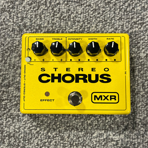 Vist Large View of Product Image Which is Used MXR M134 STEREO CHORUS Guitar Pedal