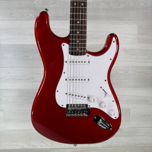 Vist Large View of Product Image Which is Used Squier Affinity Series Strat Electric Guitar - Red