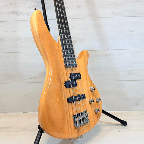 Vist Large View of Product Image Which is Used GLARRY J BASS Bass Guitar Natural 4-String