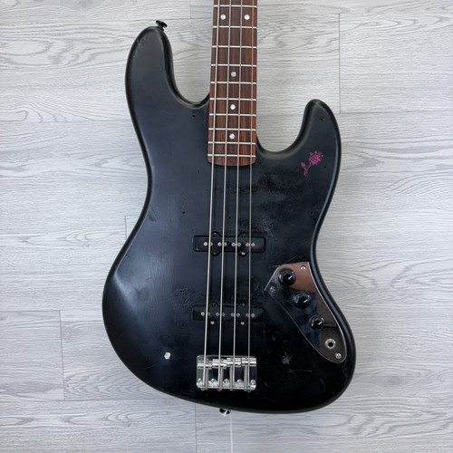 Vist Large View of Product Image Which is Used Fernandes J-BASS TYPE -HEAVY WEAR- J Type Bass Guitar Black 4-String