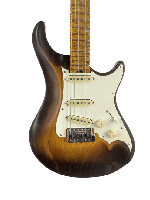 Vist Large View of Product Image Which is Used Warrior 54 Classic Electric Guitar w/OHSC