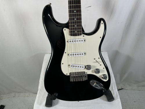 Vist Large View of Product Image Which is Used Squier STRATOCASTER S Type Electric Guitar Black 6-String
