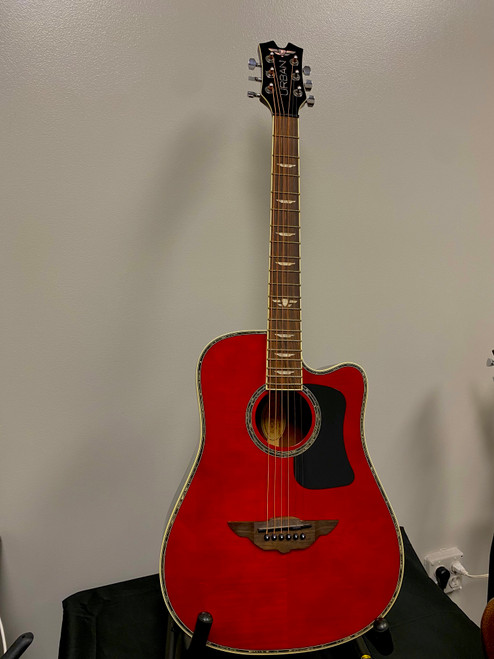 Vist Large View of Product Image Which is Used Urban JUNIOR PLAYER Solid Top Acoustic Guitar Red