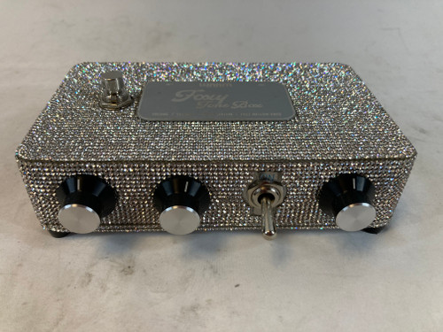 Vist Large View of Product Image Which is Used WARM FOXY TONE BOX GLITZ