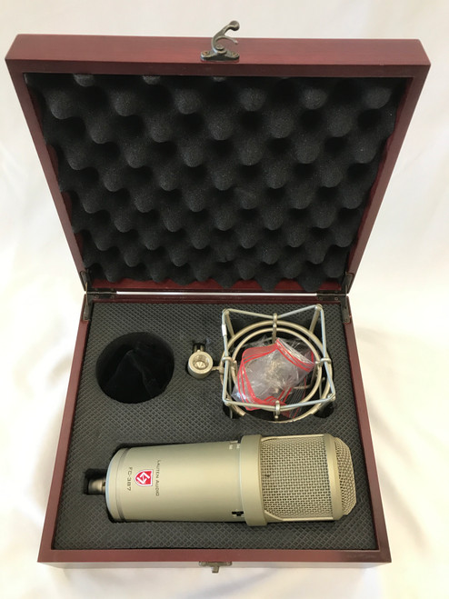Vist Large View of Product Image Which is Used Lauten Audio FC-387 Condenser Microphone
