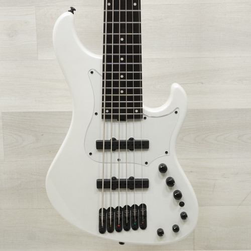 Vist Large View of Product Image Which is Used Ibanez Mode MDM1006 Bass Guitar White
