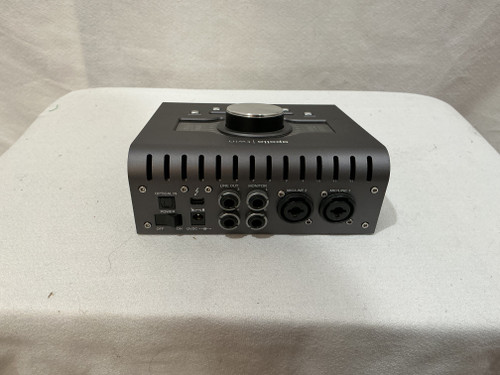 Vist Large View of Product Image Which is Used Universal Audio APOLLO TWIN Compact Recording Device