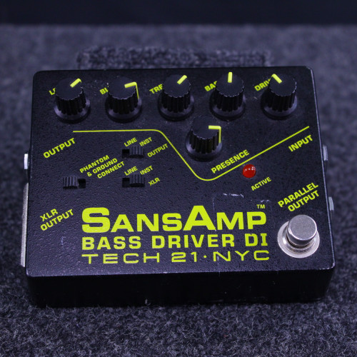 Vist Large View of Product Image Which is Used Tech 21 SANSAMP BASS DRIVER DI Overdrive Pedal