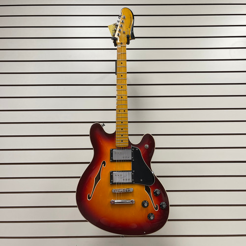 Vist Large View of Product Image Which is Used - Fender STARCASTER 2014 Electric Guitar 
