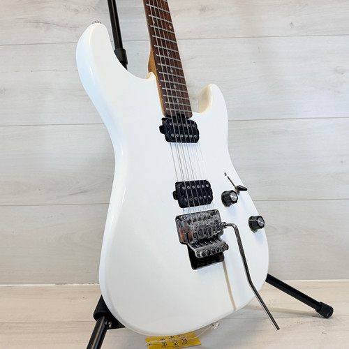 Vist Large View of Product Image Which is Used FIREFLY PURE SERIES FFST Electric Guitar White 6-String