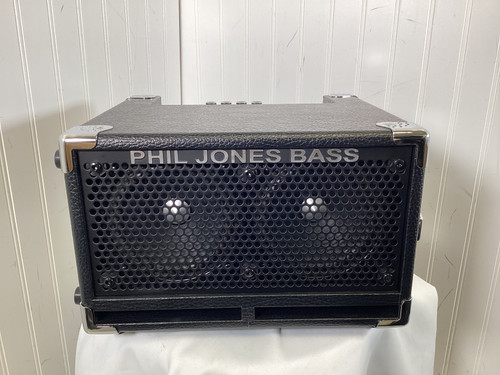 Vist Large View of Product Image Which is Used Phil Jones Bass BASS CUB II BG-110 1 x 10 Bass Combo Amplifier 1 x 10