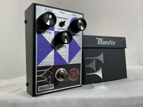 Vist Large View of Product Image Which is Used Maestro MARINER TREMOLO Tremolo Pedal