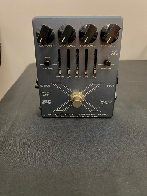 Vist Large View of Product Image Which is Used DarkGlass Electronics MICROTUBES X7 Overdrive Pedal