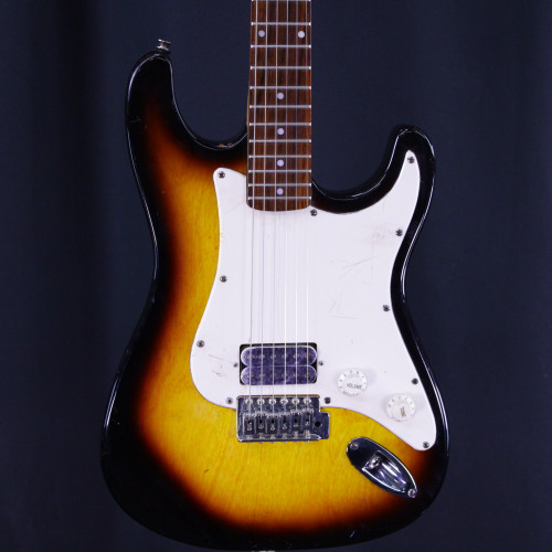 Vist Large View of Product Image Which is Used First Act S-TYPE - LIL BEAT UP S Type Electric Guitar Sunburst 6-String