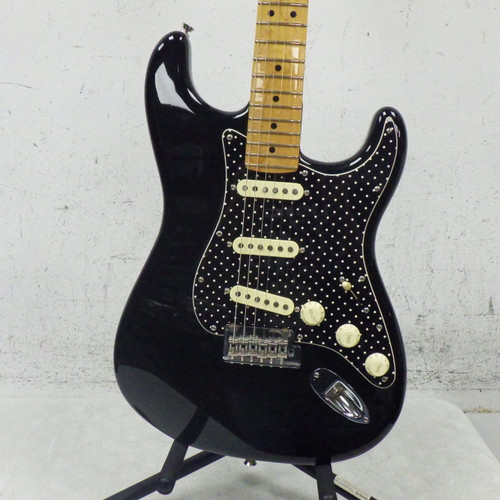 Vist Large View of Product Image Which is Used Fender american Professional Ii Stratocaster S Type Electric Guitar Black 6-String