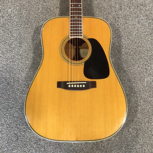 Vist Large View of Product Image Which is Used TAKAMINE TD-30 Acoustic Guitar