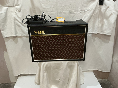 Vist Large View of Product Image Which is Used Vox AC15C1 1X12 1 x 12 Tube Combo Amplifier 1 x 12
