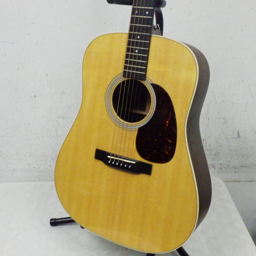 Vist Large View of Product Image Which is Used Martin Special 16  Acoustic Guitar Natural