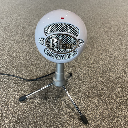 Vist Large View of Product Image Which is Used BLUE SNOWBALL ICE USB Microphone