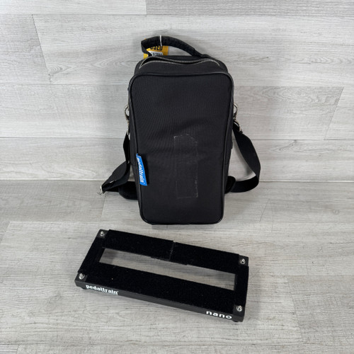 Vist Large View of Product Image Which is Used Pedaltrain Nano Pedalboard with Soft Case