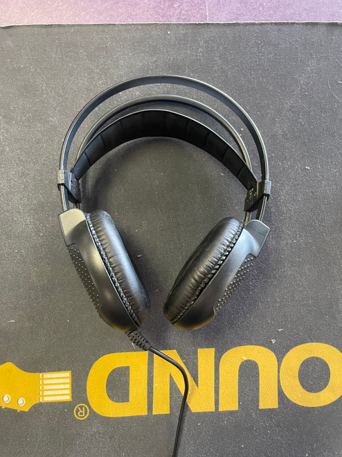 Vist Large View of Product Image Which is Used Akg K44 Dynamic Microphone