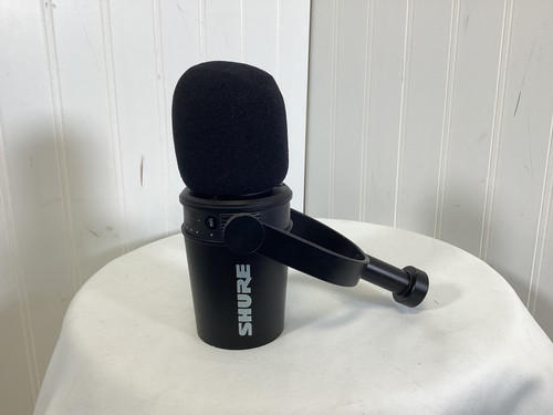 Vist Large View of Product Image Which is Used Shure MV7/STAND Dynamic Microphone