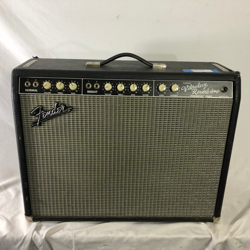 Vist Large View of Product Image Which is Used Fender VIBROLUX REVERB AMP 2 x 10 Tube Combo Amplifier 2 x 10