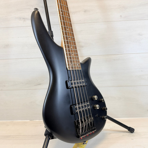 Vist Large View of Product Image Which is Used Jackson JS3 SPECTRA V- SATIN BLACK Bass Guitar Black 5-String