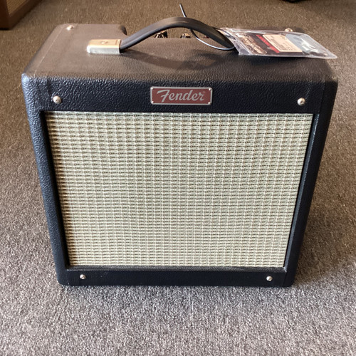 Vist Large View of Product Image Which is Used Fender PRO JR IV LTD 1 x 10 Tube Combo Amplifier 1 x 10
