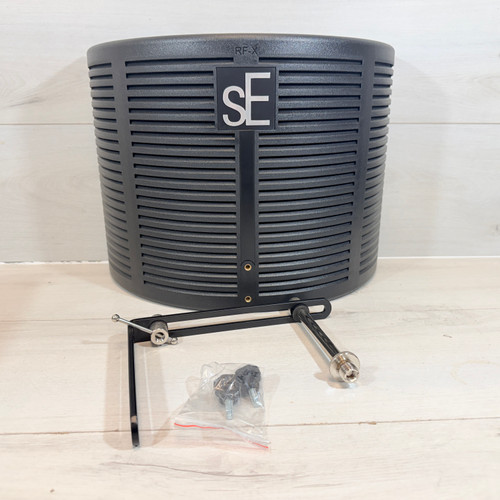 Vist Large View of Product Image Which is Used RFX SE SCREEN Pro Sound Accessory