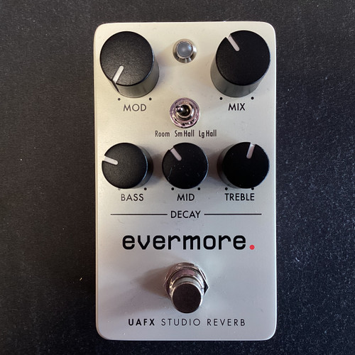 Vist Large View of Product Image Which is Used UNIVERSAL AUDIO EVERMORE Reverb Pedal