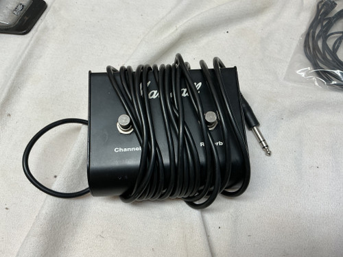 Vist Large View of Product Image Which is Used Marshall CHANNEL/REVERB FOOT SWITCH Switch Pedal
