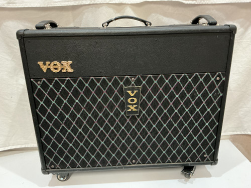 Vist Large View of Product Image Which is Used Vox VT100 2 x 12 Solid State Amplifier 2 x 12